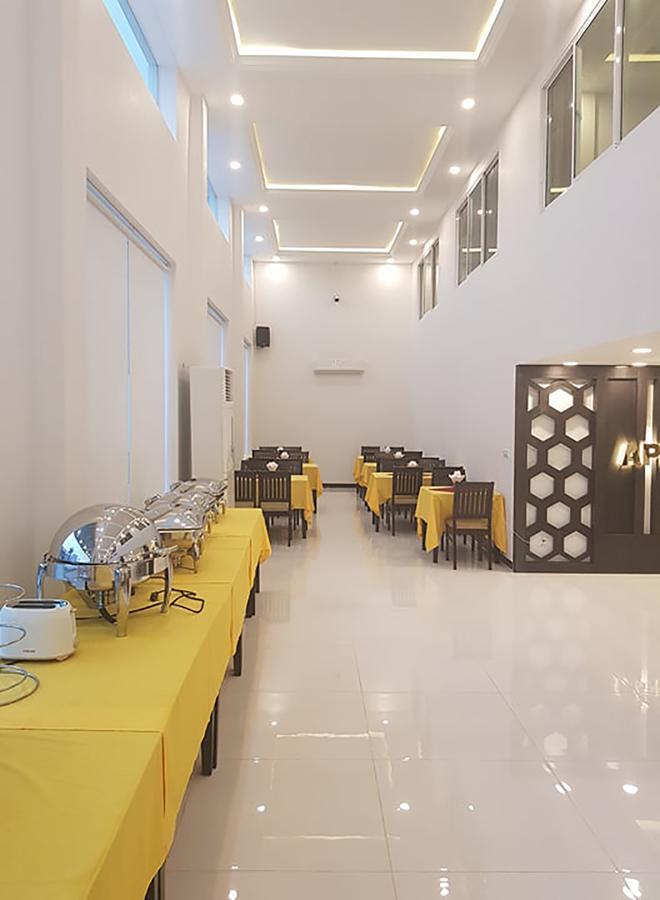 Apple Hotel Two - Near Phnom Penh Airport Экстерьер фото