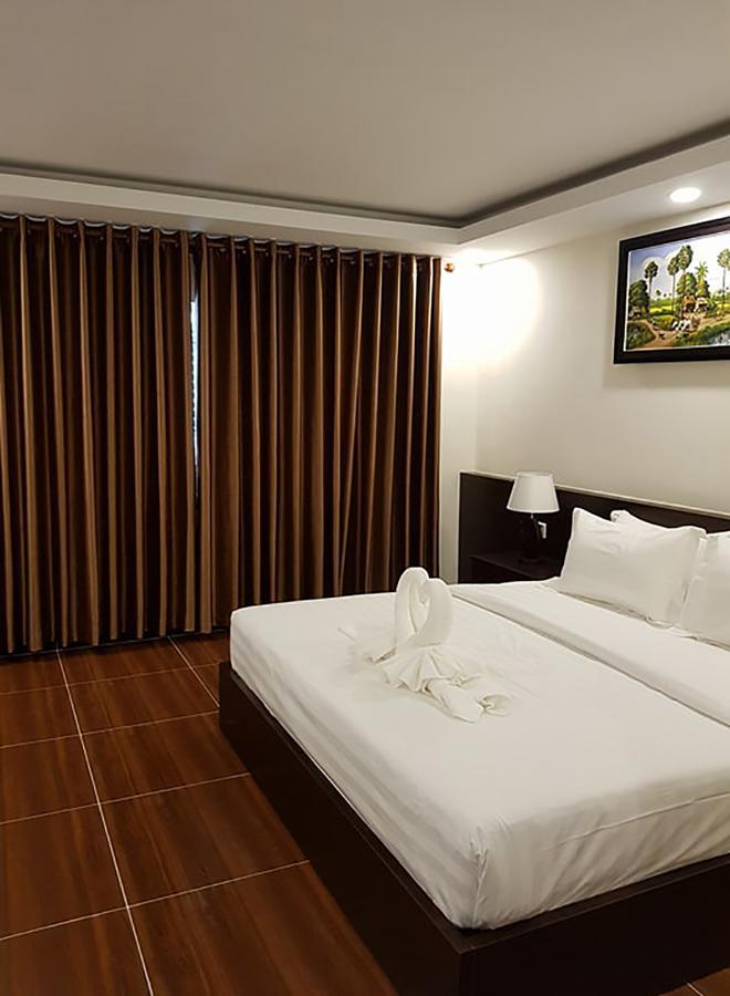 Apple Hotel Two - Near Phnom Penh Airport Экстерьер фото