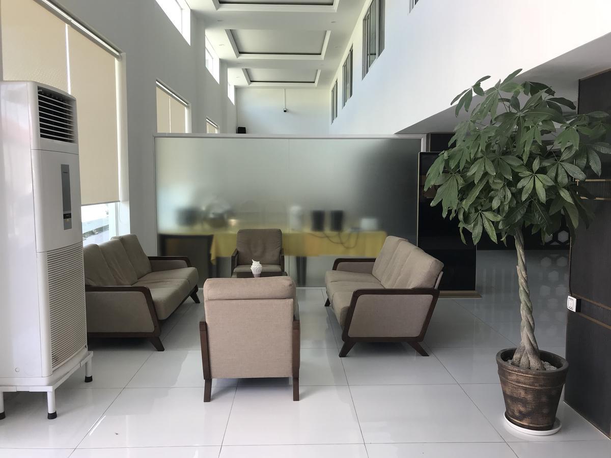 Apple Hotel Two - Near Phnom Penh Airport Экстерьер фото